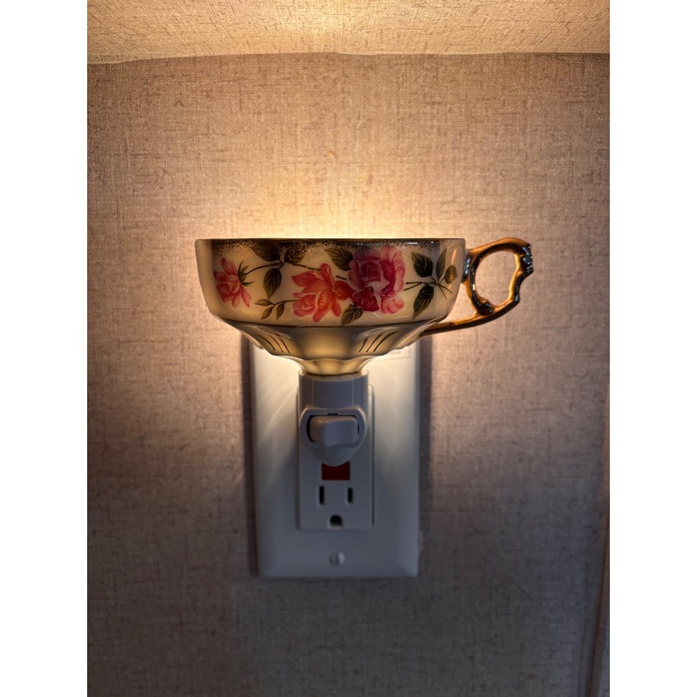 Vintage‎ Japanese Lusterware Handcrafted Tea Cup Night Light